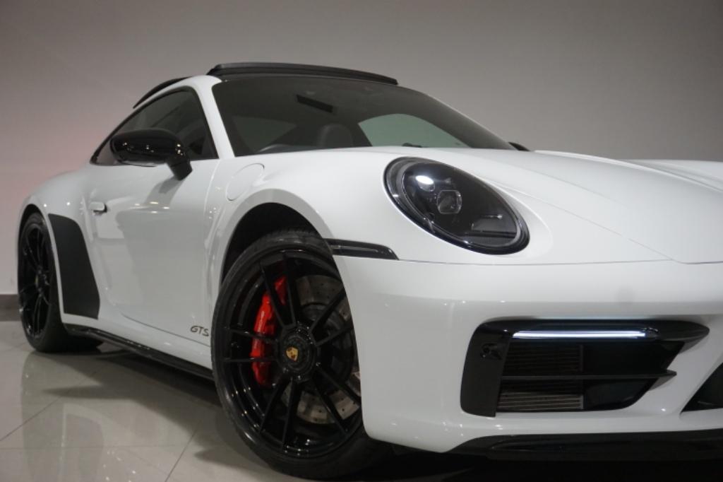 Porsche 911 3.0T 992 Carrera 4 GTS PDK 4WD Euro 6 (s/s) 2dr